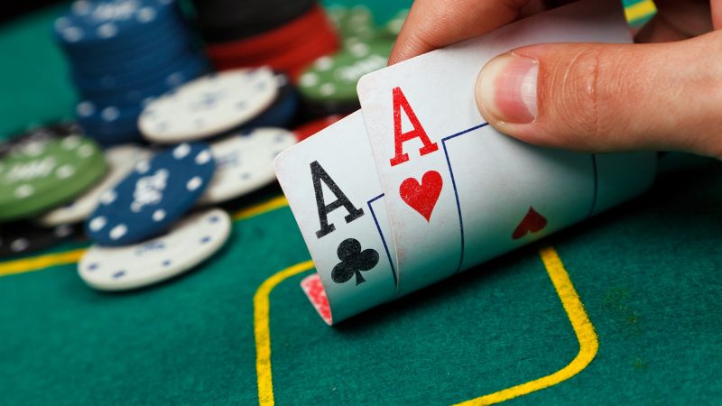 Cách chơi Poker và tư duy chiến thuật từ cao thủ